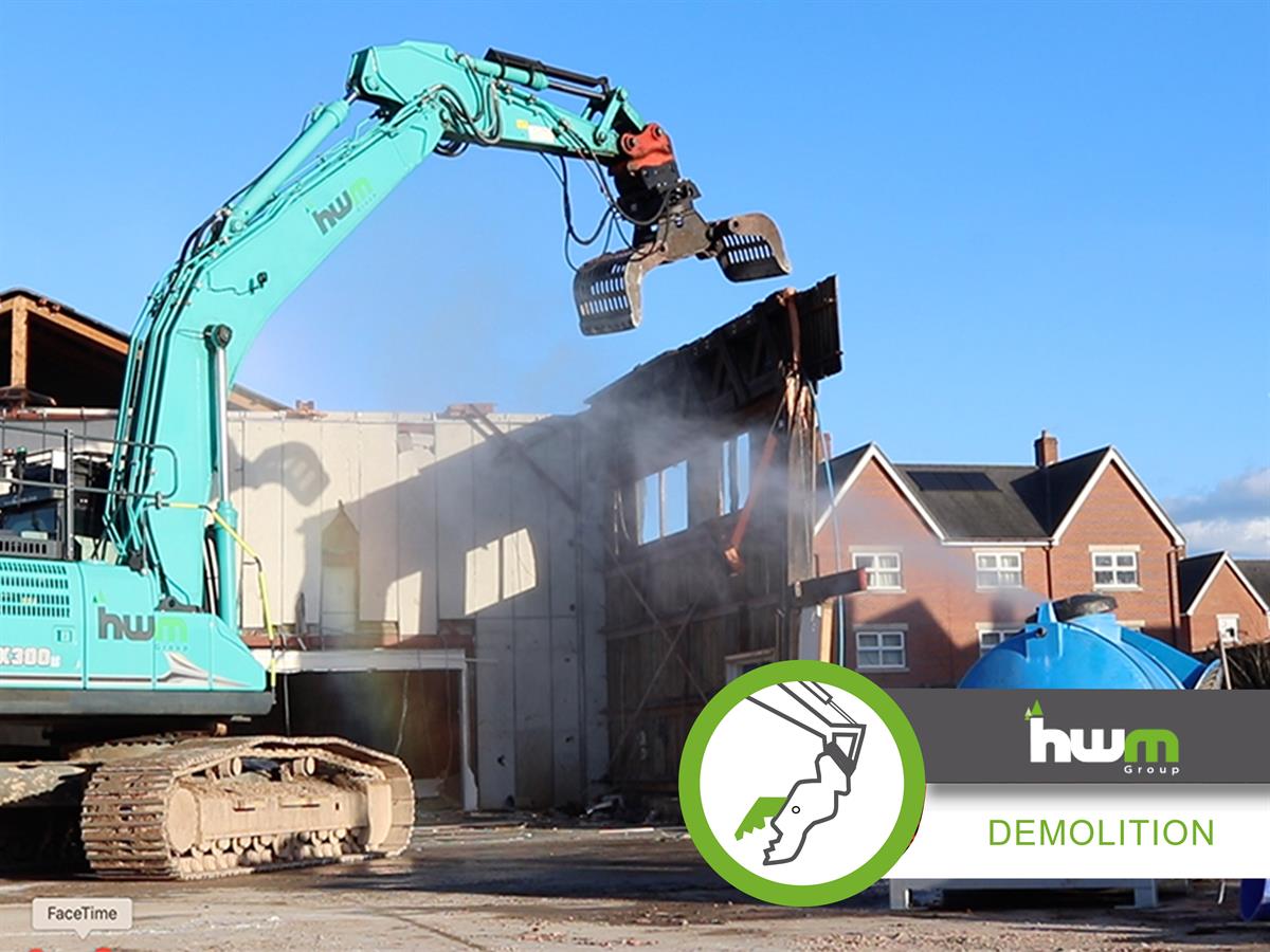 Demolition of the old Jewson site in Toynbee Road, Eastleigh